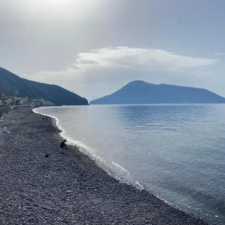 Lipari Centro Storico Flat 7 Mins From Port Apartment Exterior photo